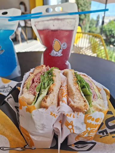 Vuk Café - Visual