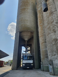 Photo n°5 de STPC TRANSPORTS à Paley (Société de transport routier)