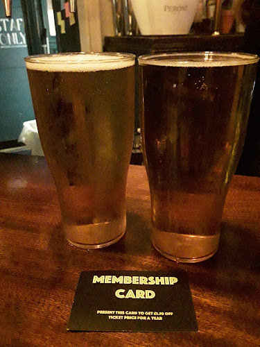 Reviews of The Hen & Chickens Theatre Bar in London - Pub