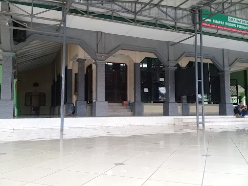 Masjid Agung Al-Mansyurunal Muqorrobun, Author: Aziz Muttaqin