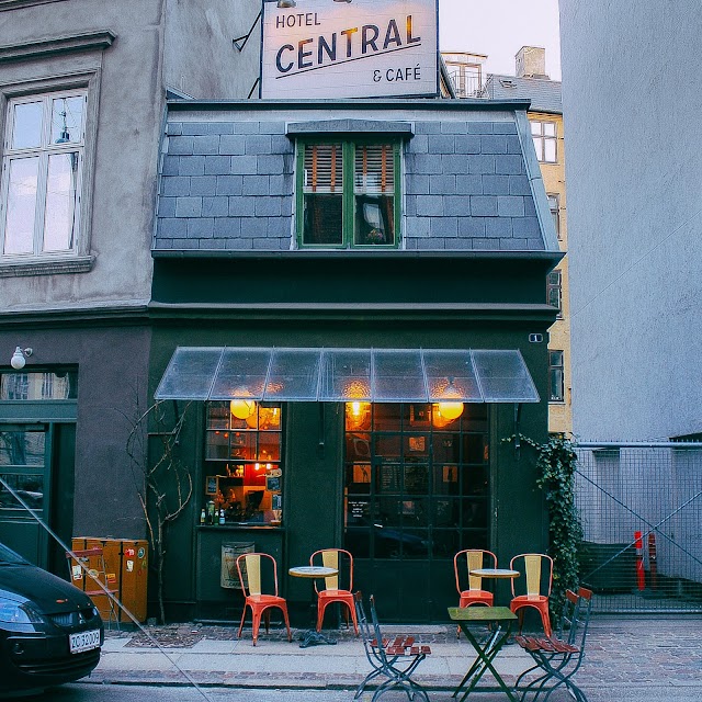 Central Hotel og Café