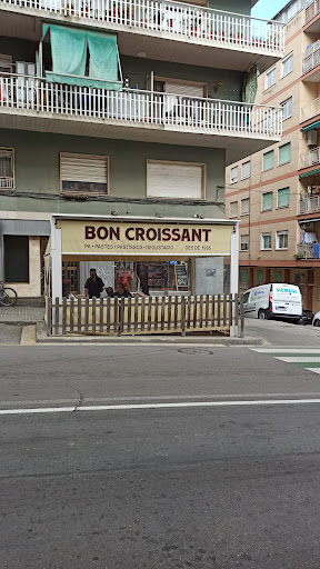 Bon Croissant - Thumbnail