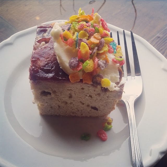 Caydence Records & Coffee