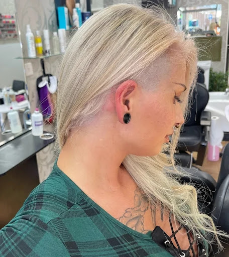 Posh Pro Hair and Beauty