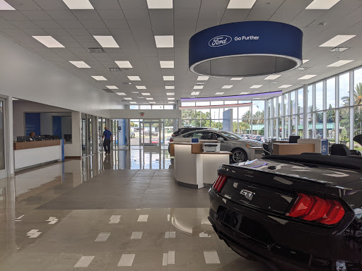 Peacock Ford - Visual