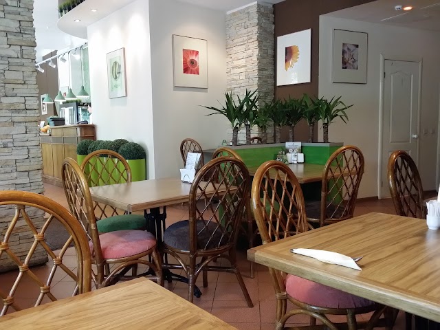 Avocado Cafe