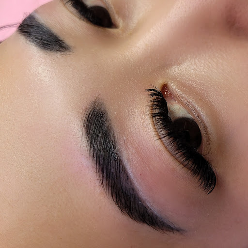 LashesbyMey - Thumbnail