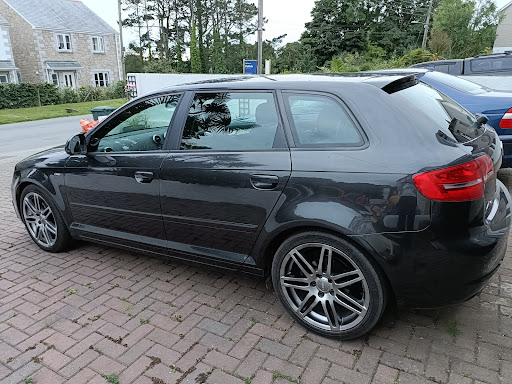 Gwinear Motors