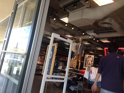 Photos of Levi's Outlet Store at Gilroy Premium Outlets