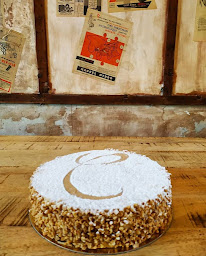 Photo n°2 de Bistrot Les Pieds dans l’Eau à Saint-Rémy-de-Provence (Bar à vin)