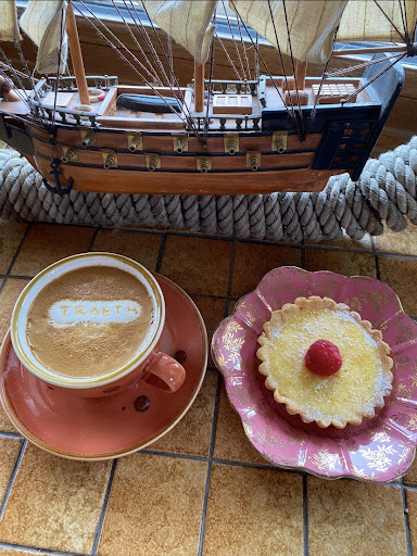 Traeth Coffee - Visual