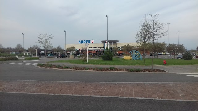 Super U