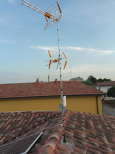 Elettricista - Antennista - Impianti Elettrici - Legnano - Michele Impianti - Thumbnail
