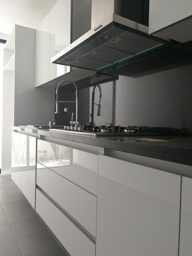 MALIBA Carpinteria Residencial - Thumbnail