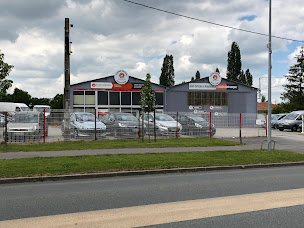 Photo n°3 de AD Garage Expert VSA à Viennay (Atelier de réparation automobile)