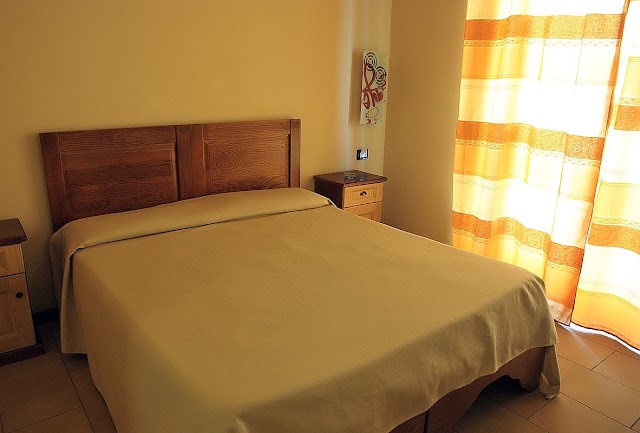 Hotel Fly