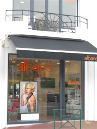 Photo n°2 de Camille Albane - Coiffeur Biarritz à Biarritz (Salon de coiffure)