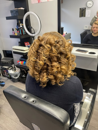 Keda's Hair Salon - Thumbnail