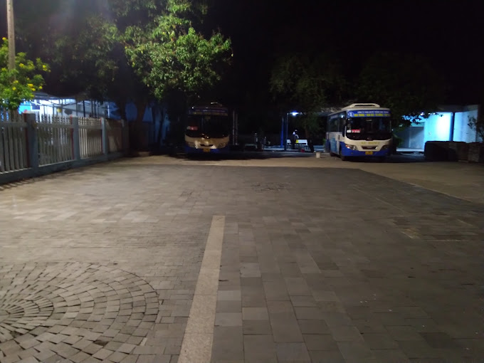 Bến Xe Buýt Quyết Thắng