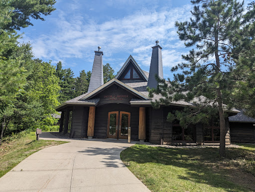 Jacob V. Brower Visitor Center - Thumbnail