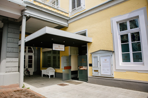 Grand Medical Gallery - Germany