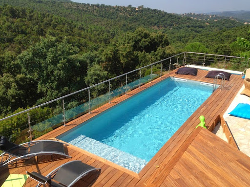 Photo de Lot-piscine à Lacapelle-Marival (46120)