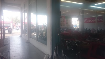 Photos of Saudara Motor Simpang Rumbio Solok