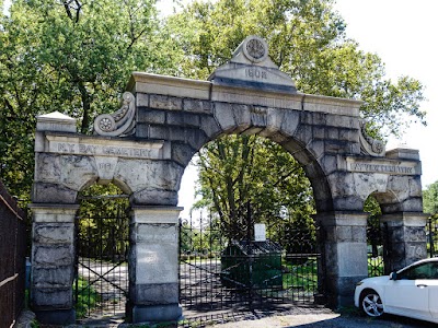 Bay View Cemetery