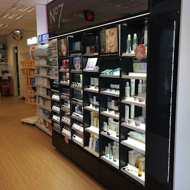 Boots, Author: Boots Apotheek Loevestein Amsterdam