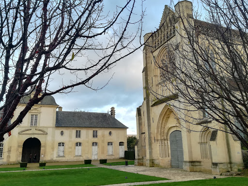 Canadian Abbey d’Ardenne Massacre Memorial - Thumbnail