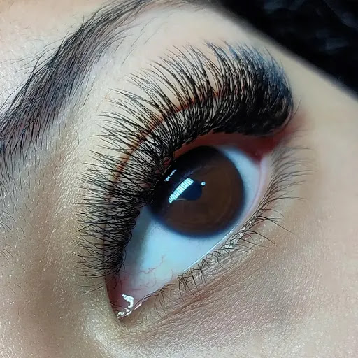 Linh's Lashes - Visual