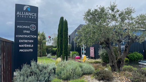 Photo de Piscinocéan - Alliance Piscines La Rochelle à Dompierre-sur-Mer (17139)