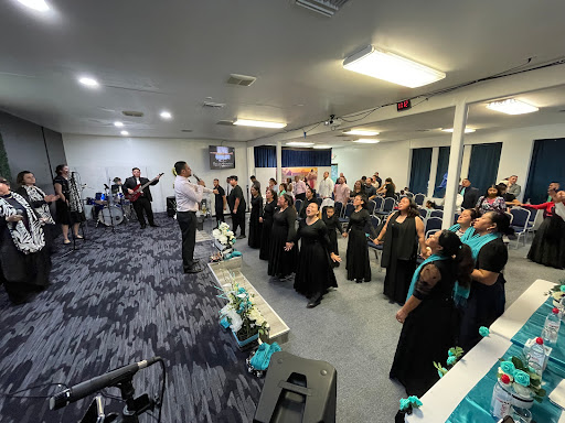 Iglesia De Cristo Ministerios Ebenezer St Louis Missouri