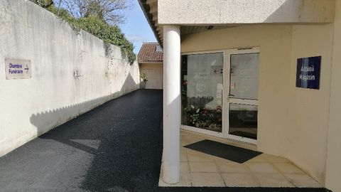 Photo de Pompes funèbres Civray - La Maison des Obsèques - Ets Moreau