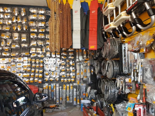 Jayamal Groups of companies (Helmets shop in Negombo/ Batteries Shop in Negombo), Author: Januka Chanshan Wijesiriwardene