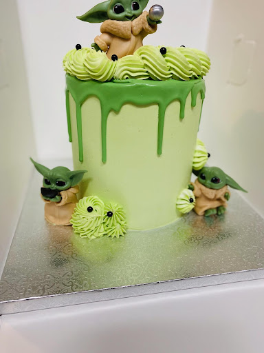 Cora's Cakery - Visual