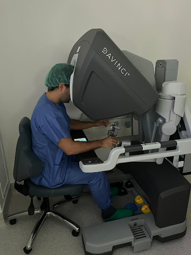 Dr Ignacio Puche Sanz. Urologo Granada Gallery - Spain