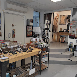 Photo n°13 de ARGILITé - boutique de créateurs - artisanat local à Étel (Atelier d'art)