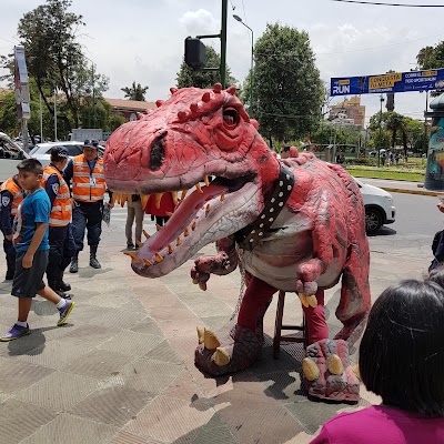 Photos of Plaza Col&oacute;n