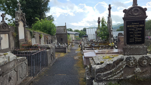 Cimetière De Besse-et-Saint-Anastaise