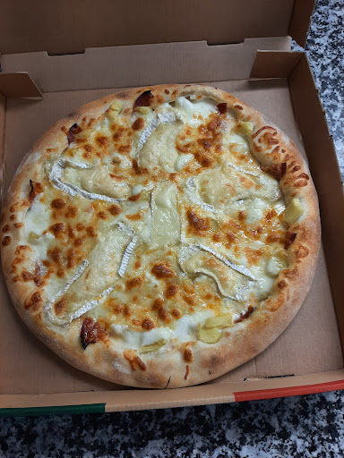 Photo 1 - Pizzeria Bacus