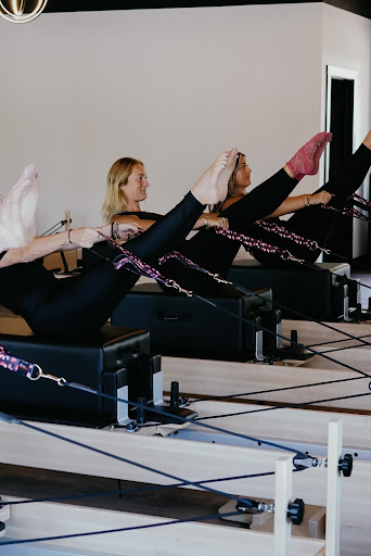 Move Pilates Studio - Visual