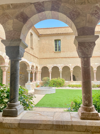 Photo de Saint-Génis-des-Fontaines Abbey