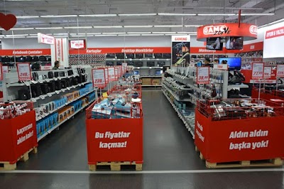 Media Markt Sankopark