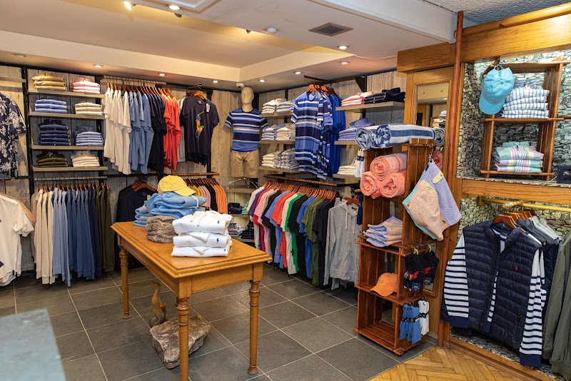 Robert Old & Co photo 2