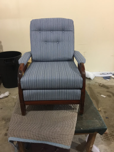 DTM UPHOLSTERY - Thumbnail