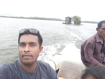 Photos of Cinnamon Island