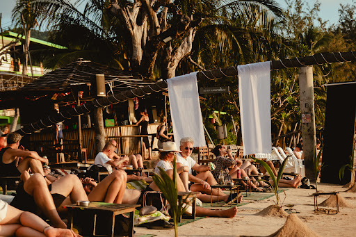 Lotus Beach Bar & Restaurant