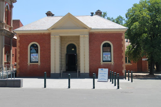 Eaglehawk Library - Visual