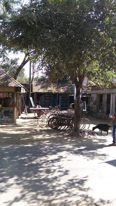 Photos of Bampai Majumdar Market